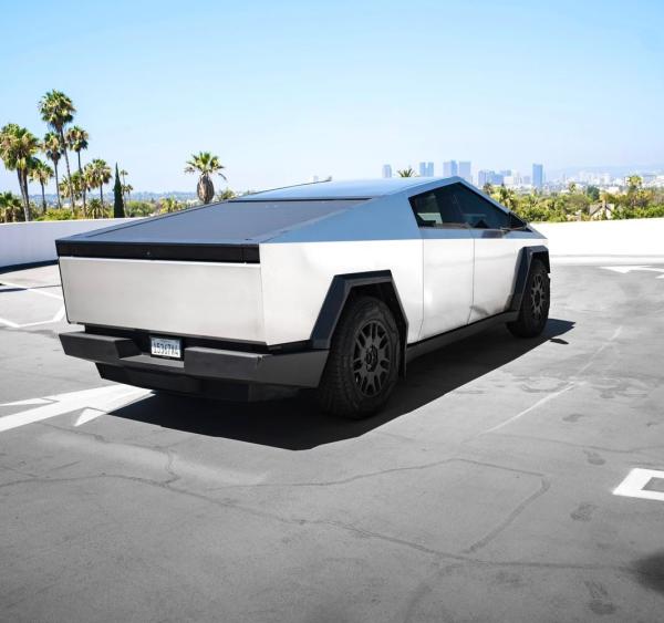 2024 Tesla Cybertruck Foundation Series